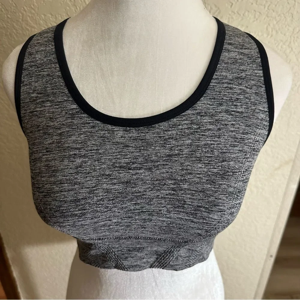Ryka Gray and Black Stretchy Sports Bra Size Large‎